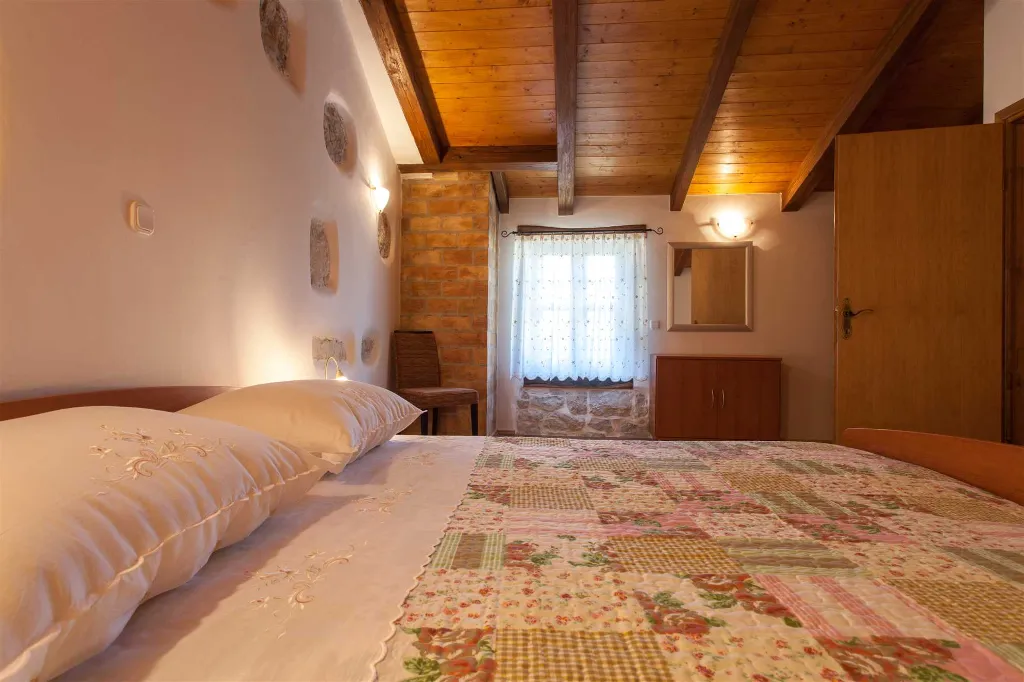 Stone Villa in Vrsar with Private Pool for 5