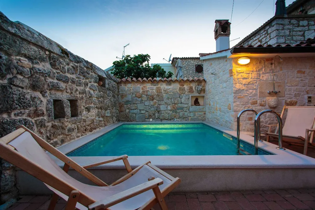 Stone Villa in Vrsar with Private Pool for 5