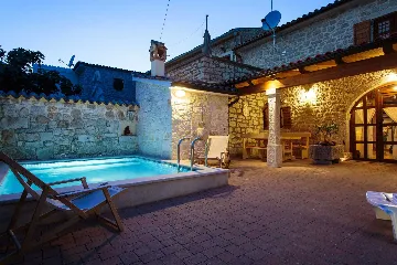 Stone Villa in Vrsar with Private Pool for 5