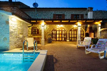 Stone Villa in Vrsar with Private Pool for 5