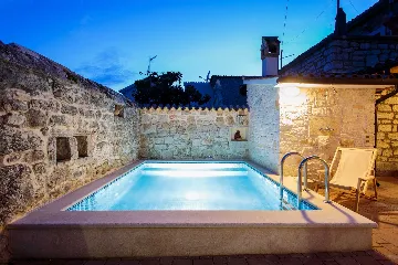Stone Villa in Vrsar with Private Pool for 5