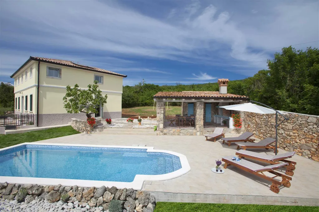 4-Bedroom Villa in Koromačno with Private Pool