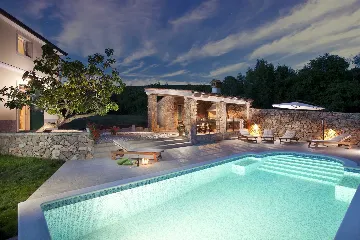 4-Bedroom Villa in Koromačno with Private Pool