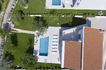 Villa with Private Pool in Koromačno (Up to 9)