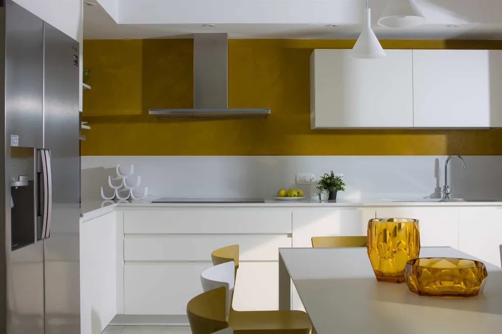 Spacious 4-Bedroom Villa in Koromačno for 9
