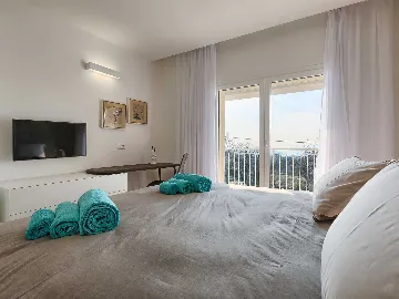 3-Bedroom Villa with Private Pool in Koromačno