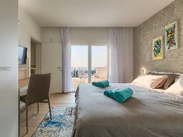 3-Bedroom Villa with Private Pool in Koromačno