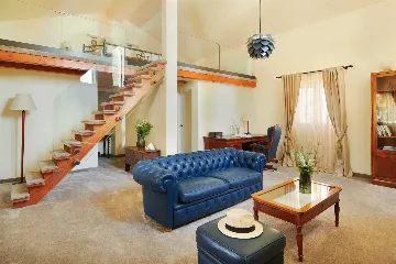 7-Bedroom Villa in Supetar for 14 Guests