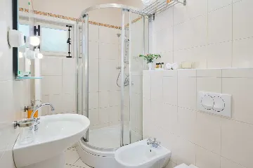 7-Bedroom Villa in Supetar for 14 Guests