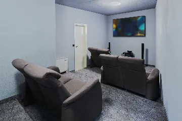 7-Bedroom Villa in Supetar for 14 Guests