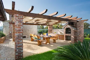 Fažana Villa for 4 Guests with Private Pool