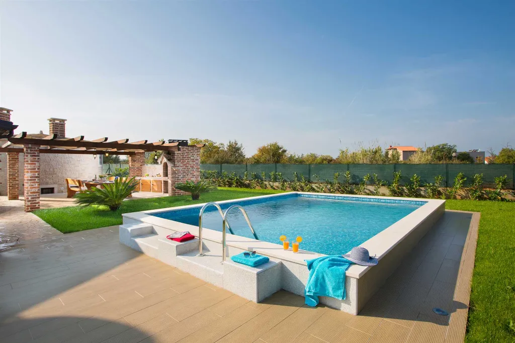 Fažana Villa for 4 Guests with Private Pool