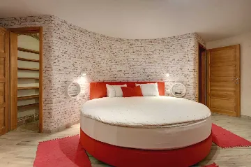 Fažana Villa for 4 Guests with Private Pool