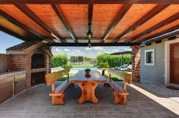 Fažana Villa for 4 Guests with Private Pool