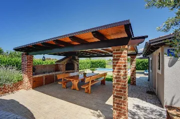 Fažana Villa for 4 Guests with Private Pool