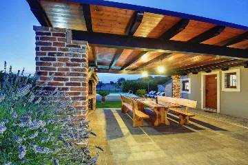 Fažana Villa for 4 Guests with Private Pool