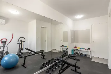 5-Bedroom Seafront Villa in Rogoznica