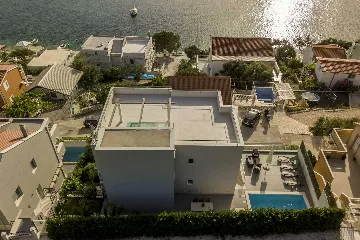5-Bedroom Seafront Villa in Rogoznica
