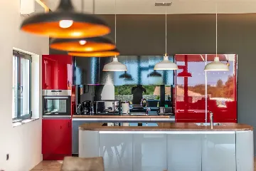 4-Bedroom Villa in Ližnjan for up to 9 Guests