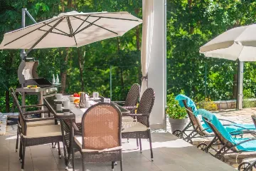 Air-Conditioned Villa with Private Pool in Santalezi