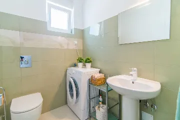 Air-Conditioned Villa with Private Pool in Santalezi