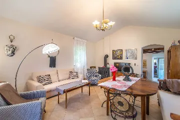 Stone Villa with Private Pool in Juricani