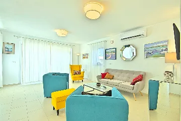 4-Bedroom Villa with Private Pool in Sveti Lovrec