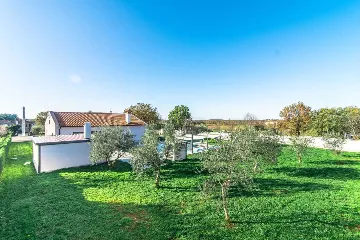 3-Bedroom Villa with Private Pool in Marasi