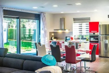 3-Bedroom Villa with Private Pool in Marasi