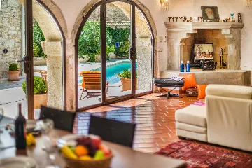 Vrsar 4-Bedroom Villa for Up to 8 Guests