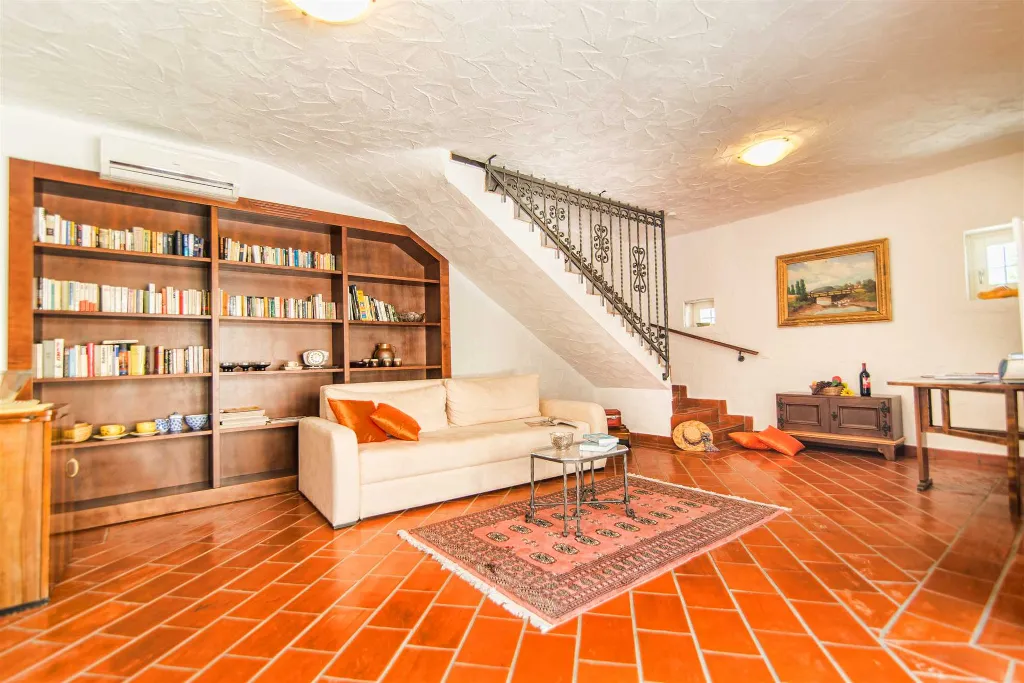 Vrsar 4-Bedroom Villa for Up to 8 Guests