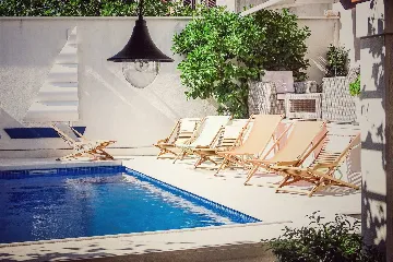Villa with Private Pool for 10 Guests in Povlja