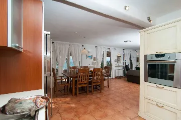 Mirca, Brač Villa with 3 Bedrooms and Private Pool