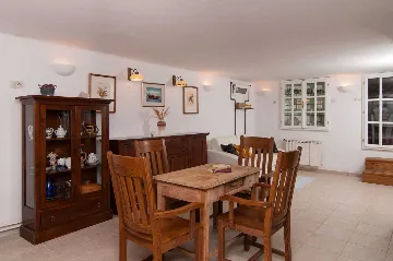 Mirca, Brač Villa with 3 Bedrooms and Private Pool