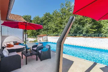 4-Bedroom Villa in Kukci, Nova Vas with Pool