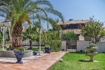 4-Bedroom Villa in Kukci, Nova Vas with Pool