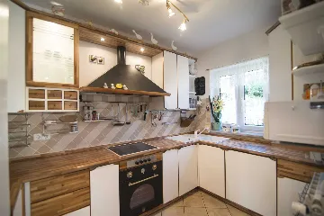 4-Bedroom Villa in Kukci, Nova Vas with Pool