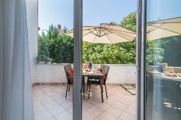 4-Bedroom Villa in Kukci, Nova Vas with Pool