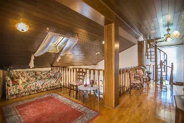 4-Bedroom Villa in Kukci, Nova Vas with Pool