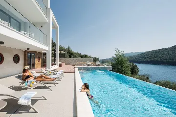 Villa in Labin for 10 Guests with Private Sea Access
