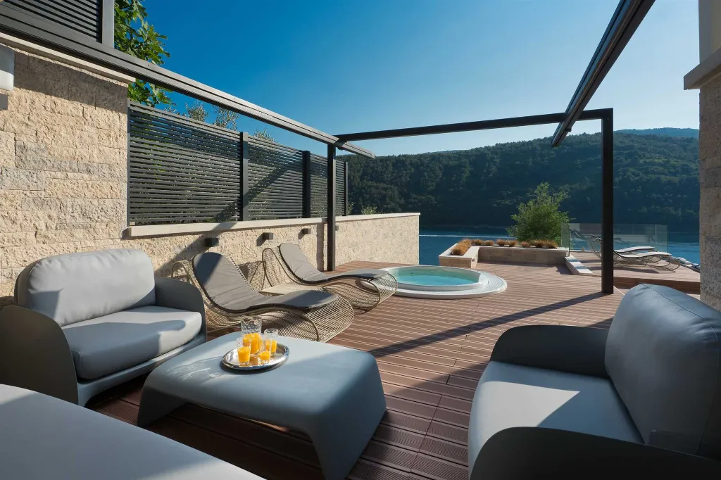 Villa in Labin for 10 Guests with Private Sea Access