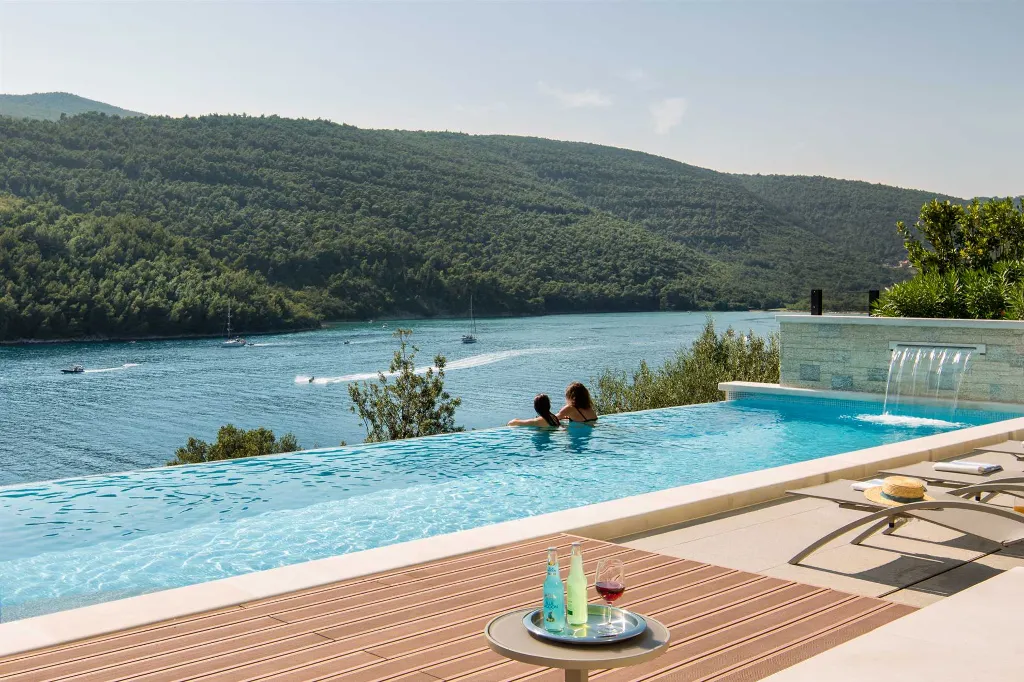 Villa in Labin for 10 Guests with Private Sea Access