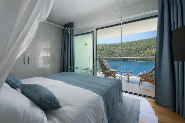 Villa in Labin for 10 Guests with Private Sea Access