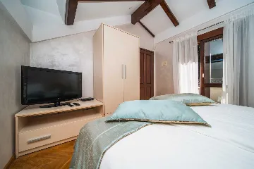 Dubrovnik 5-Bedroom Villa with Private Heated Pool