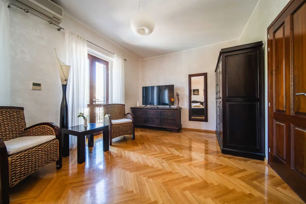 Dubrovnik 5-Bedroom Villa with Private Heated Pool