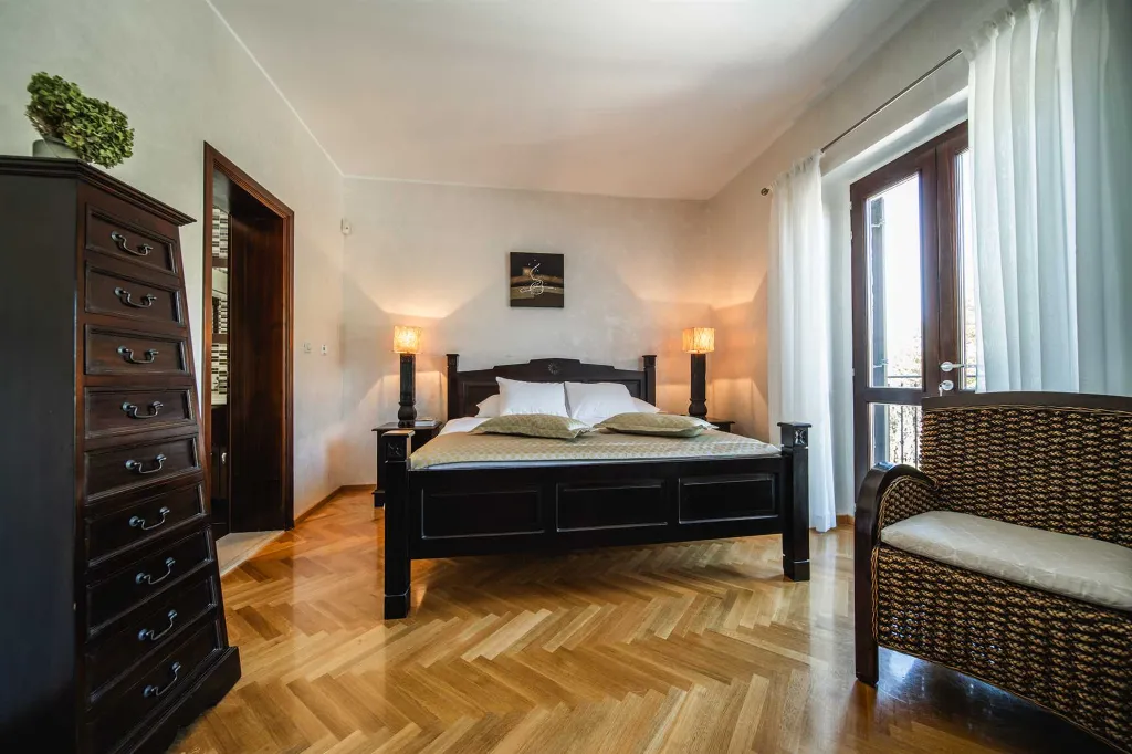 Dubrovnik 5-Bedroom Villa with Private Heated Pool