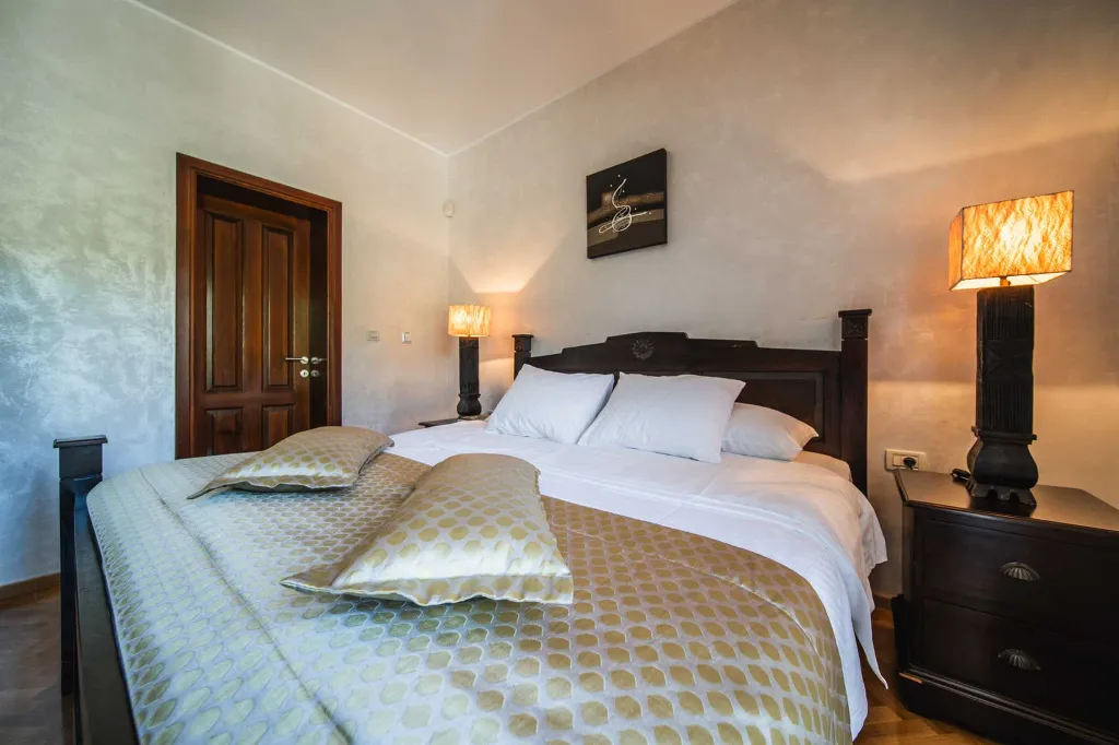 Dubrovnik 5-Bedroom Villa with Private Heated Pool