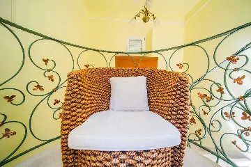 4-Bedroom Villa with Private Heated Pool in Čilipi