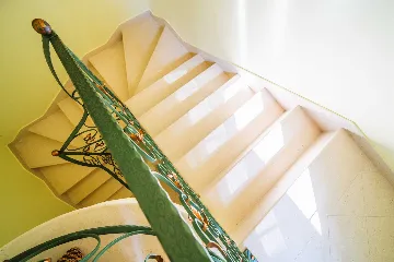 4-Bedroom Villa with Private Heated Pool in Čilipi