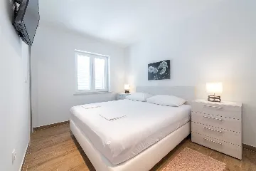 Mlini Villa for 6 Guests with Private Pool